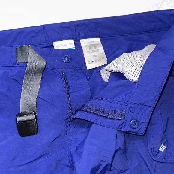 Columbia Belted Nylon Cargo Hiking Shorts - Picture 7 of 10
